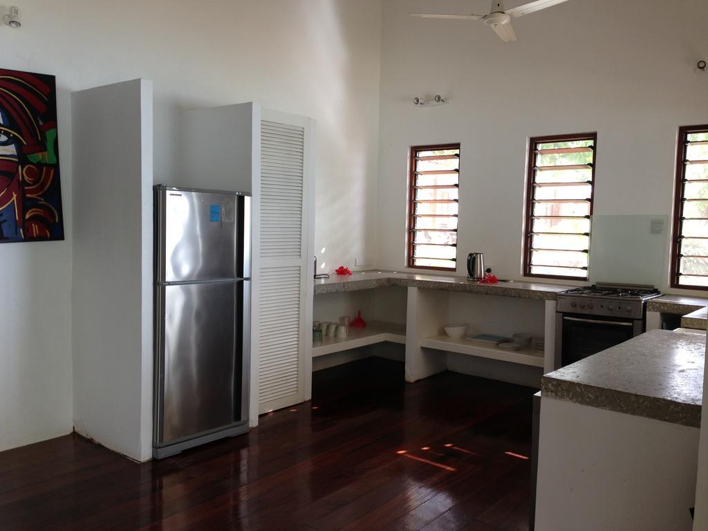 Angelfish Cove Villas Port Vila Exterior photo